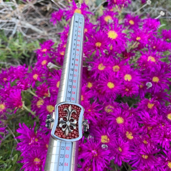 Alan K Cross on Red Stingray with Swords 🗡 on Sides Sterling Silver Ring - Picture 11 of 12